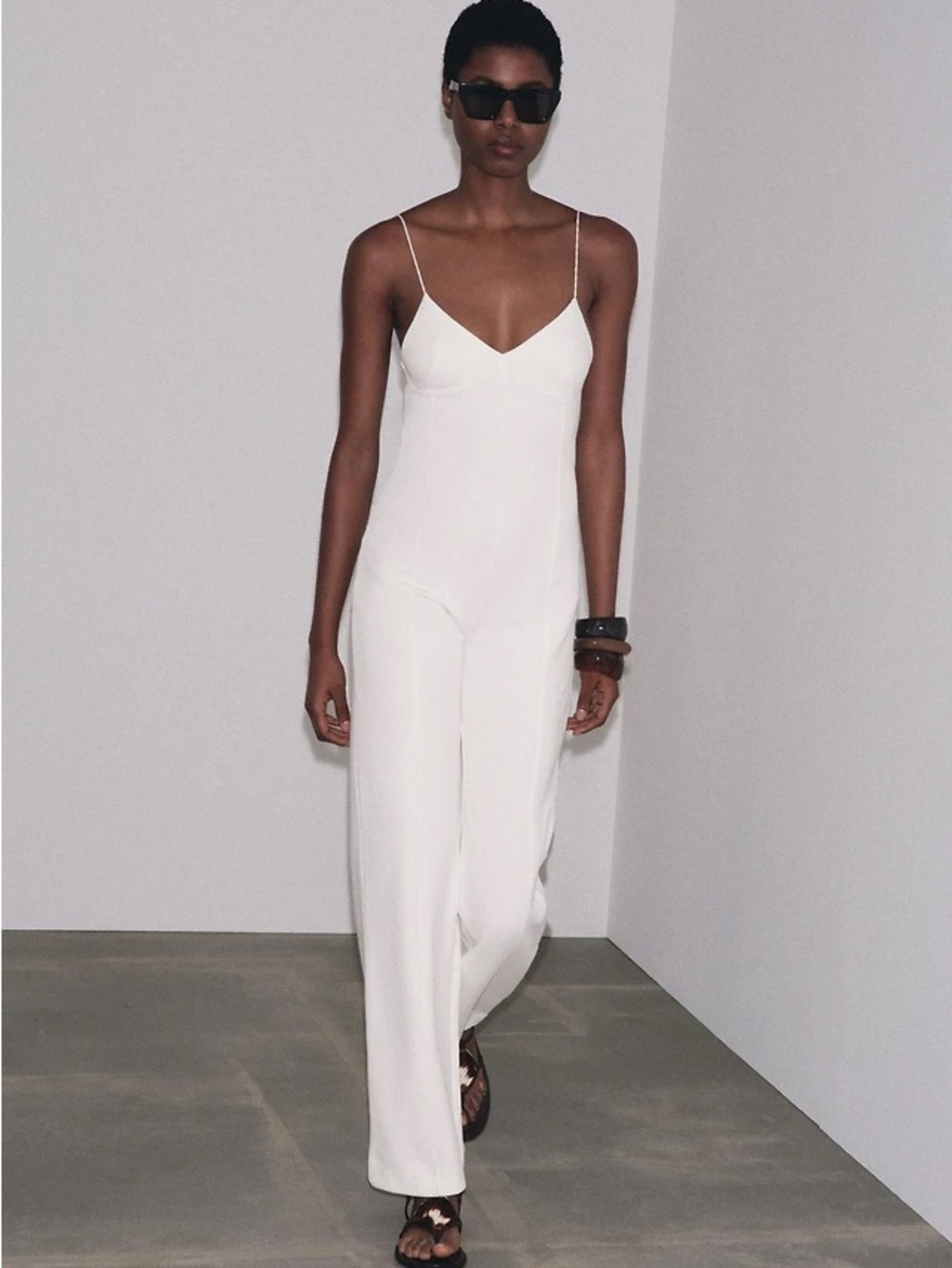 Zara White Minimalist Ivory Wide-Leg Jumpsuit - Picture 4 of 6